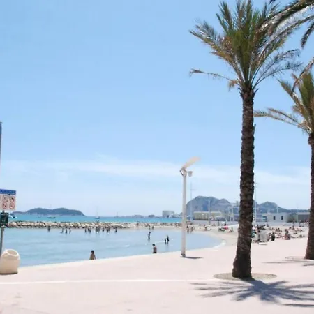 Agreable T2 Bord De Mer Pour 2 * La Ciotat